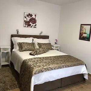 https://new-renovated-apartment.splithotels.org